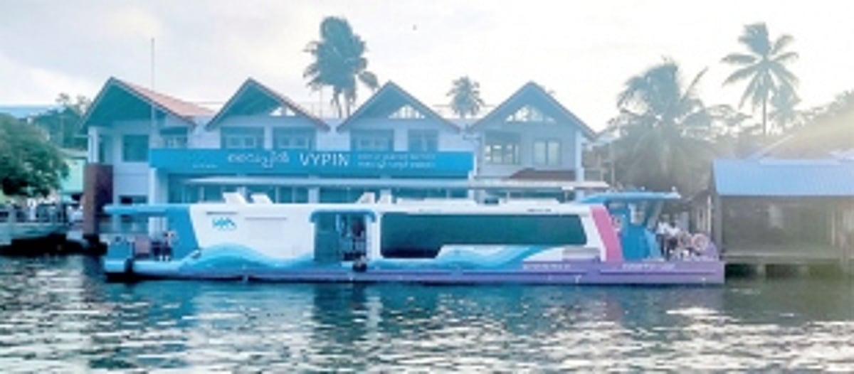 Kochi metro team to conduct feasibility study for Goa’s water taxi network