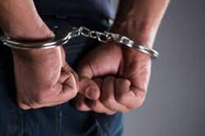 Konkan Railway Police  arrest cellphone thief