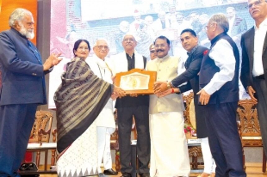 Konkani literary stalwart Damodar Mauzo conferred with prestigious Jnanpith Award