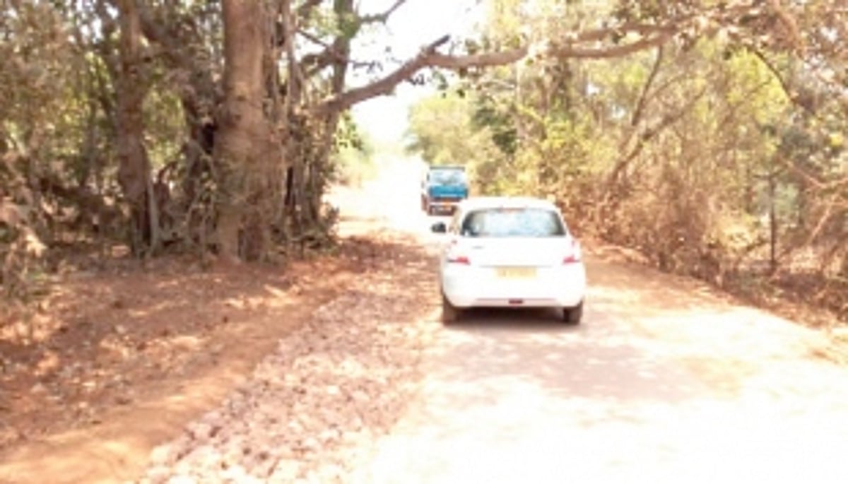 Korgao villagers against  hot-mixing roads before rains