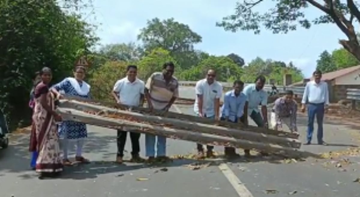 Kundaim locals lift road blockade 4 days after major accident
