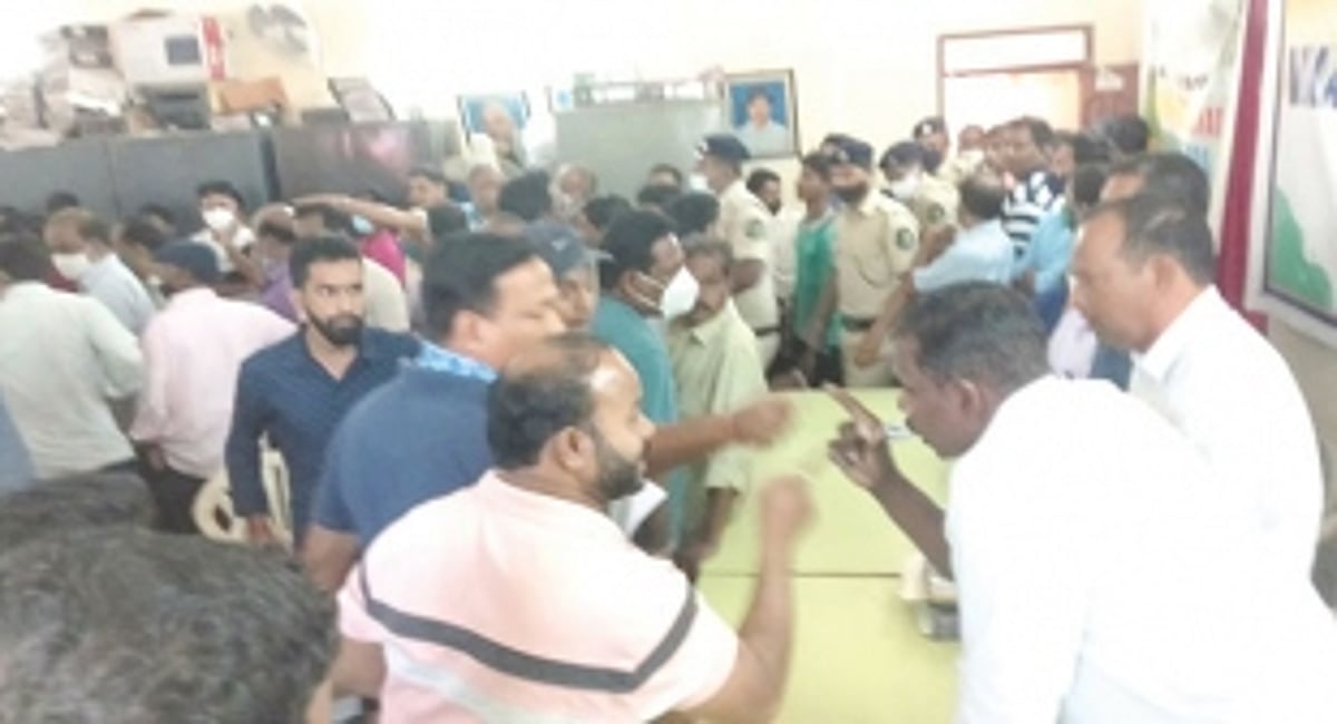 Kundaim locals oppose Muth