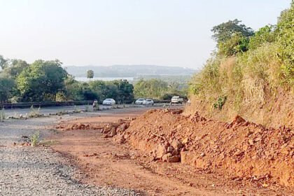 Kundaim locals upset over slow pace of bypass work