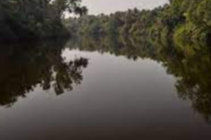 Kushavati River crosses danger level