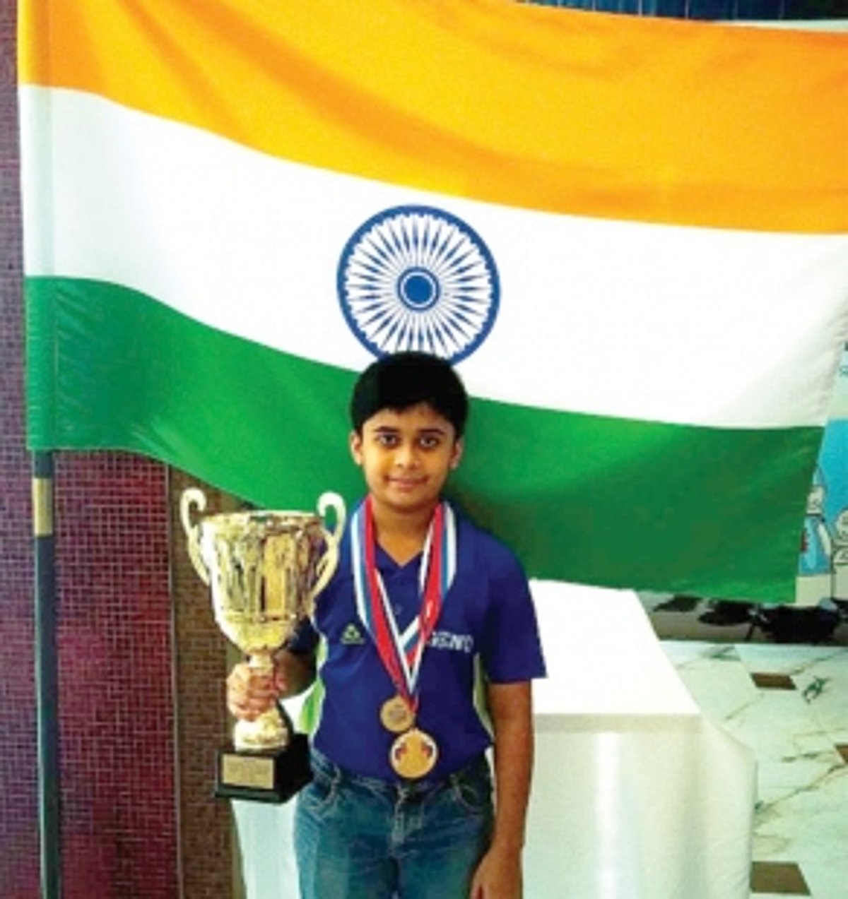 LEON BAGS GOLD AT INTERNATIONAL SCHOOL TEAM CHESS CHAMPIONSHIP IN RUSSIA
