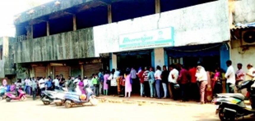 LPG shortage: Gas agency failed to follow online booking mandate