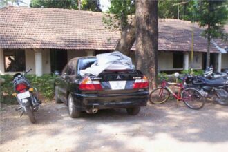 Lancer car allegedly sold by Tourism Minister Mickky Pacheco.