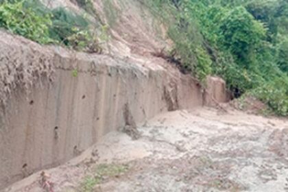 Landslide blocks approach  road to Baga Retreat House