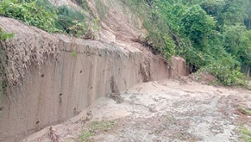 Landslide blocks approach  road to Baga Retreat House