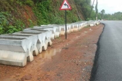 Large concrete dividers removed to reduce accident risk, but furrows left behind