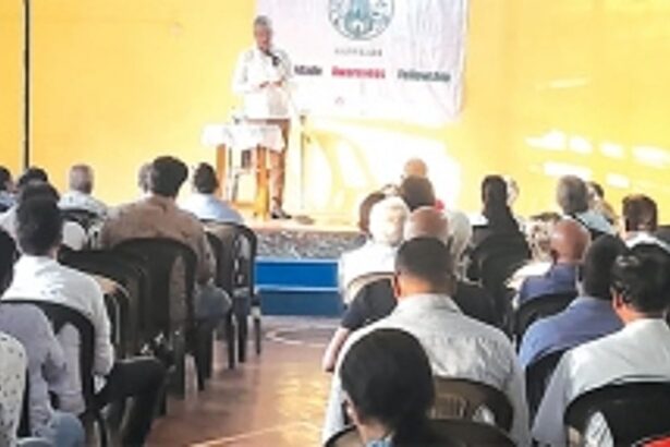 Larger role for women debated at meet   of Comunidade components