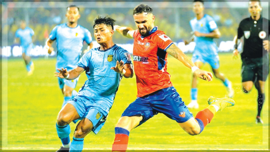 Late Drama as Hyderabad FC Draw 1-1 with FC Goa Amidst Red Cards