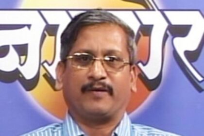 Law Secy Garg quits SEC  post after apex court rap