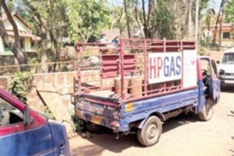 Legal Metrology Dept cracks whip on pilferage of LPG, urges consumers to weigh cylinders on delivery