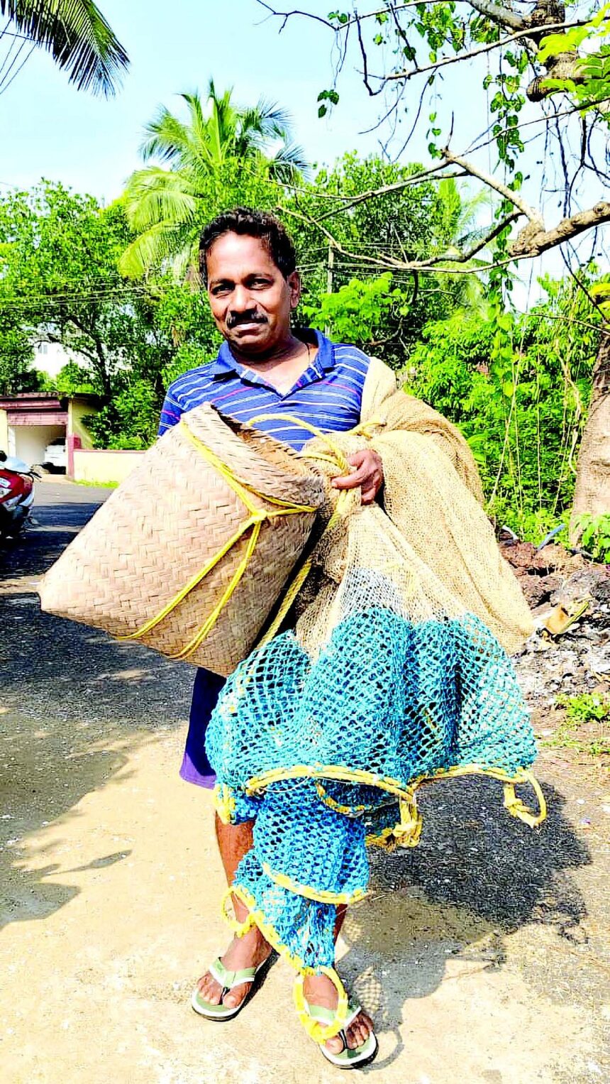 Life by the sluice gate: Aldona’s Manuel ‘Manu’ Alemao keeps his ancestors’ fishing legacy alive 1 Life by the sluice gate: Aldona’s Manuel ‘Manu’ Alemao keeps his ancestors’ fishing legacy alive