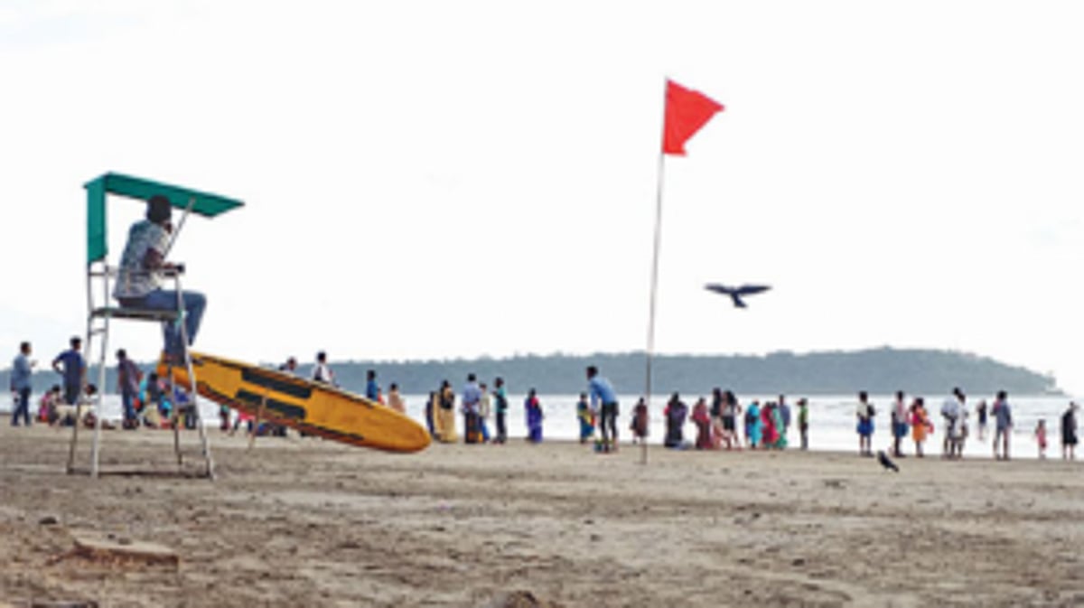 Lifeguards Save 13 Lives in Dramatic Weekend Rescues Across Goa's Beaches