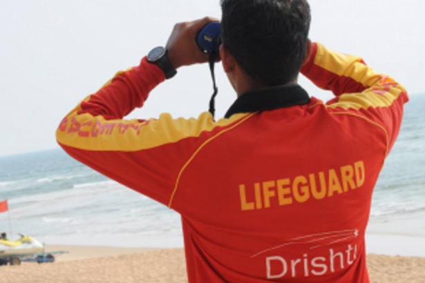 Lifeguards’ call-of-duty  ensures tourist safety  at Baga, Candolim