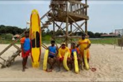 Lifesavers Rescue Ten, Including Three Russians, from Drowning off Goa Coast During Busy Republic Day Weekend