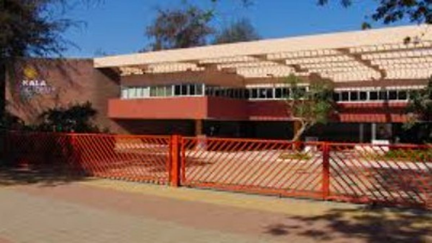Lighting Glitch Disrupts Marathi Play ‘Purush’ at Kala Academy Mid-Show 1 Lighting Glitch Disrupts Marathi Play ‘Purush’ at Kala Academy Mid-Show