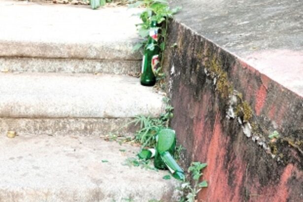 Liquor bottles and beer cans leave daily testimonies  of public drinking in the Fontainhas heritage belt