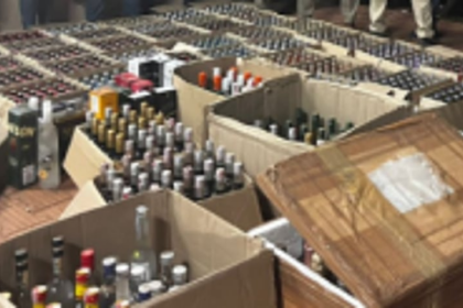 Liquor worth Rs 34.37 lakh  seized from Angod warehouse