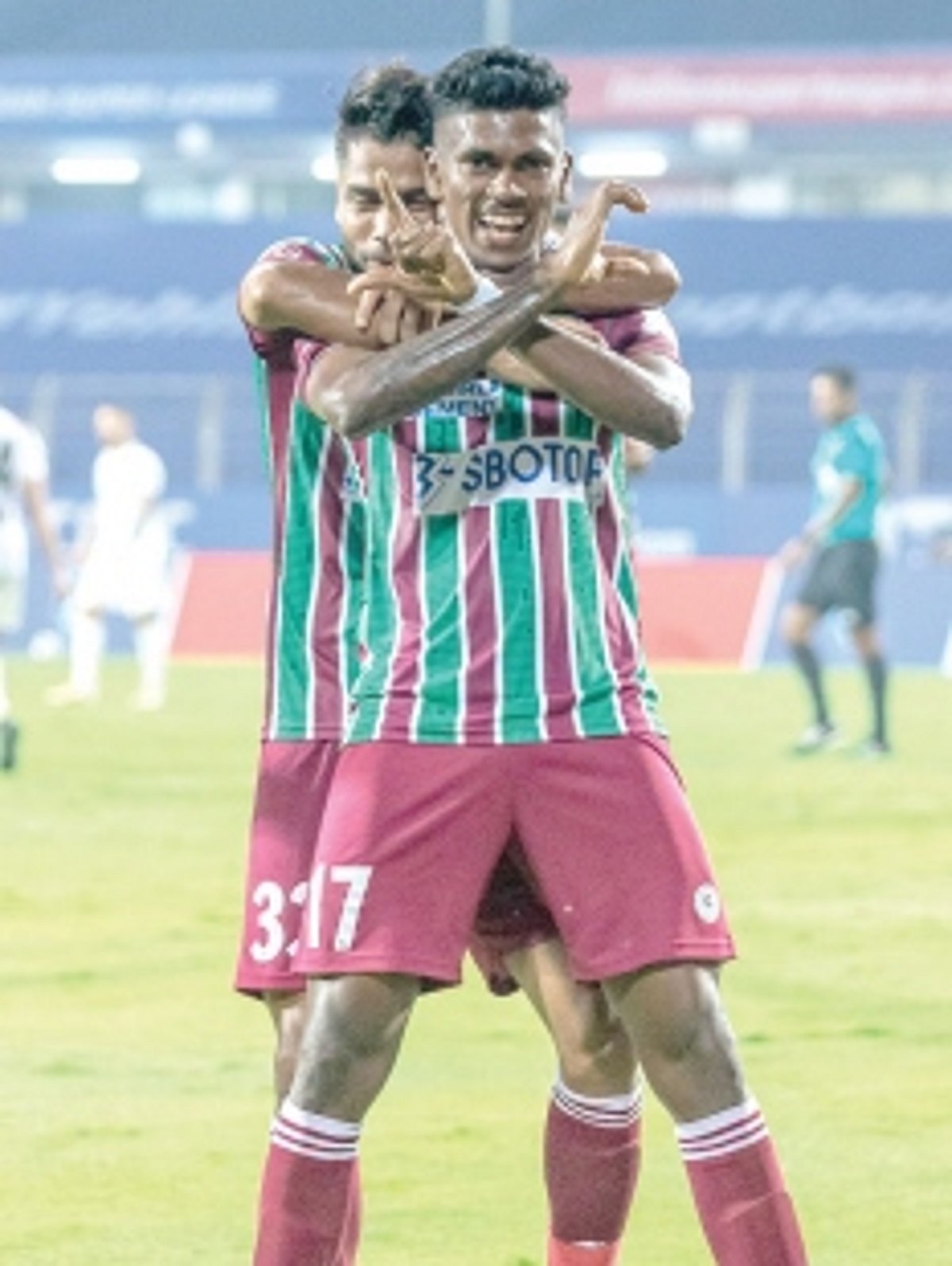 Liston shines as ATKMB move to second spot