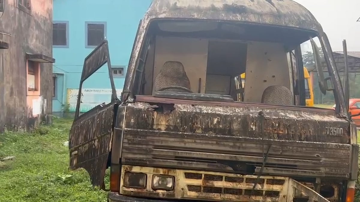 Lives at risk at Mollem village as its only ambulance is in shambles 