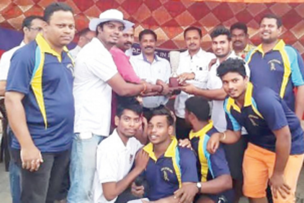 Livra Cricketers top
