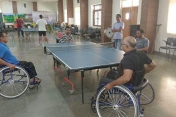 Lloyd, Rukhi excel at para table tennis tourney