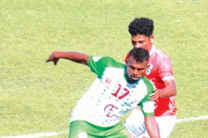 Lloyd’s brace gives Sporting Clube win