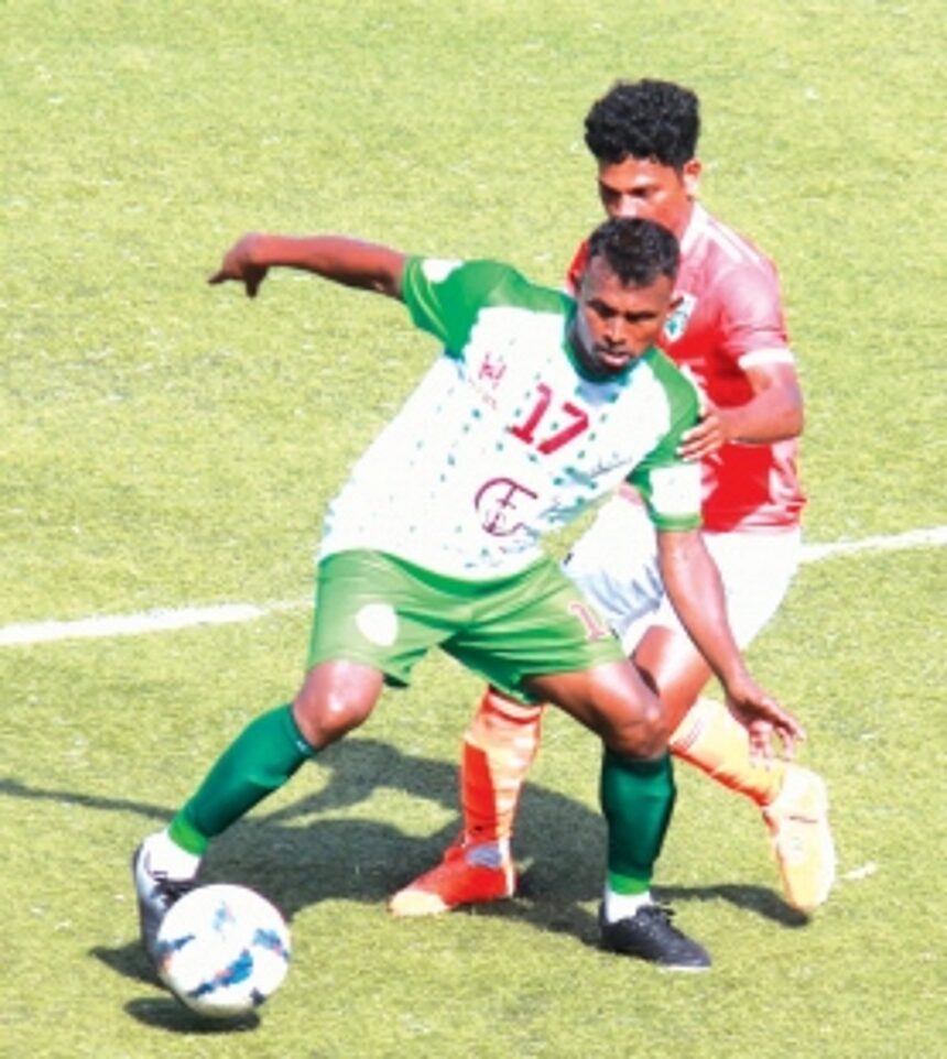 Lloyd’s brace gives Sporting Clube win