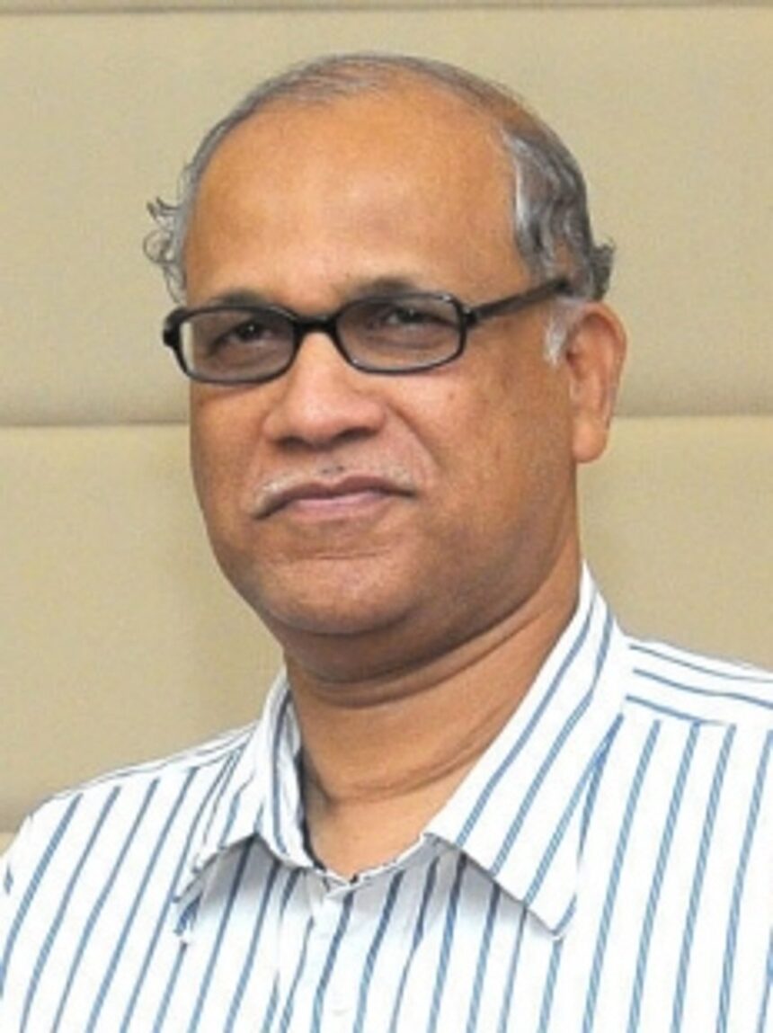 LoP accuses CM of compromising in 'complete betrayal of Goa' 1 LoP accuses CM of compromising in 'complete betrayal of Goa'