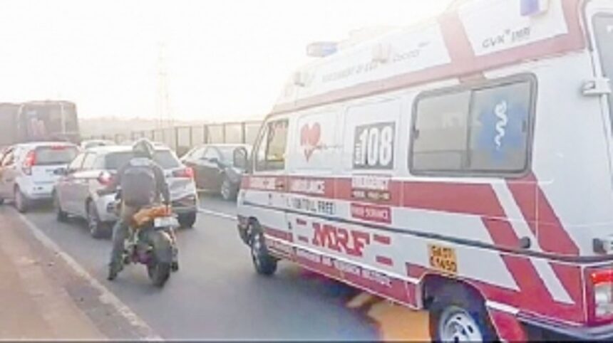 Load testing work on Borim  bridge results in traffic jam