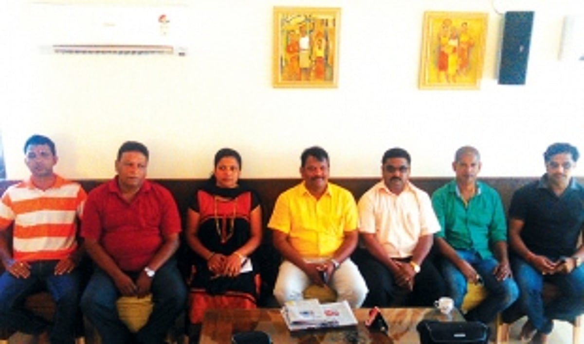 Lobo accuses Agnelo of creating communal divide in Arpora-Nagoa