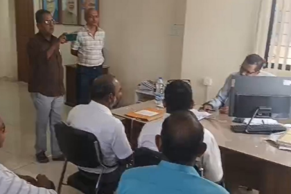 Locals Urge Ban on Heavy Vehicles Passing Through Tillari Canal Service Road Over Safety and Pollution Concerns