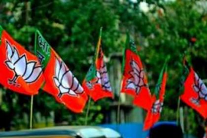 Locals blame BJP MLA and saffron leaders for faulty ward reservation