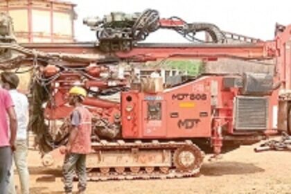 Locals, councillor, PTA chief object to mobile tower installation in Borda multipurpose school ground