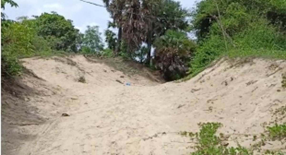 Locals frustrated over destruction of sand dunes at Varca beach by hotelier