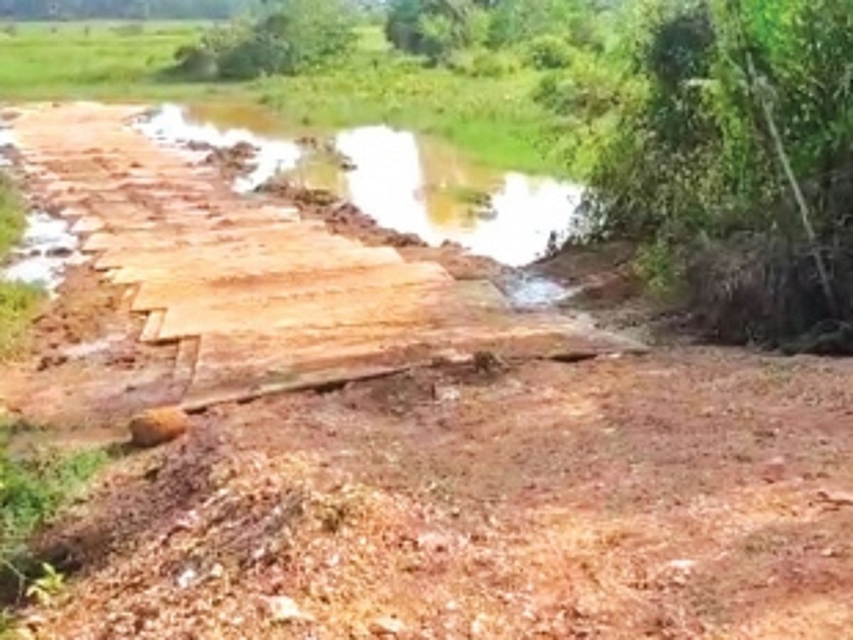 Locals furious over land filling and construction of tower in Xeldem Lake