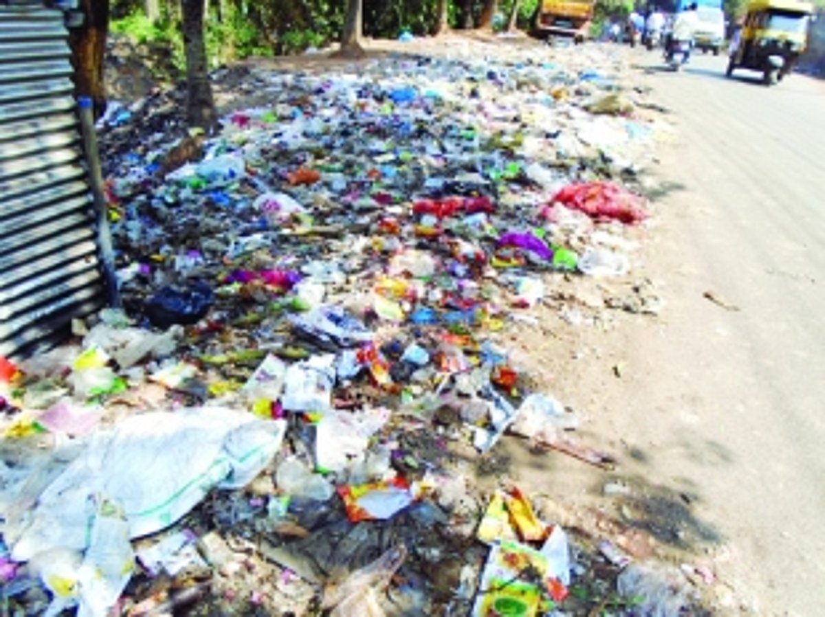 Locals resort to  PATROLLING to keep Curti garbage-free