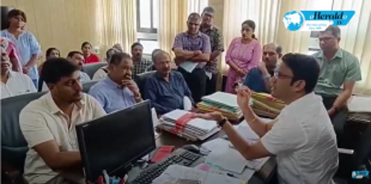 Locals upset over daily power cuts at Calangute