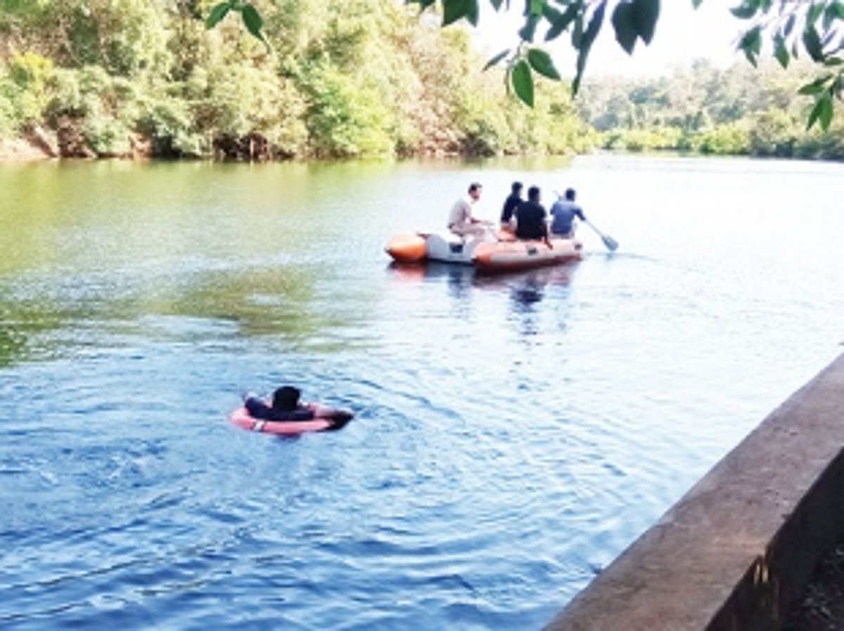 Locals want WRD to fence Kodar River banks and bandharas