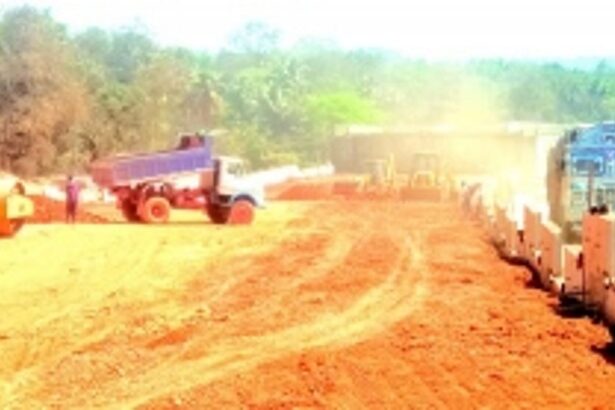 Locals want approach road work leading to Khandepar Bridge expedited to prevent accidents