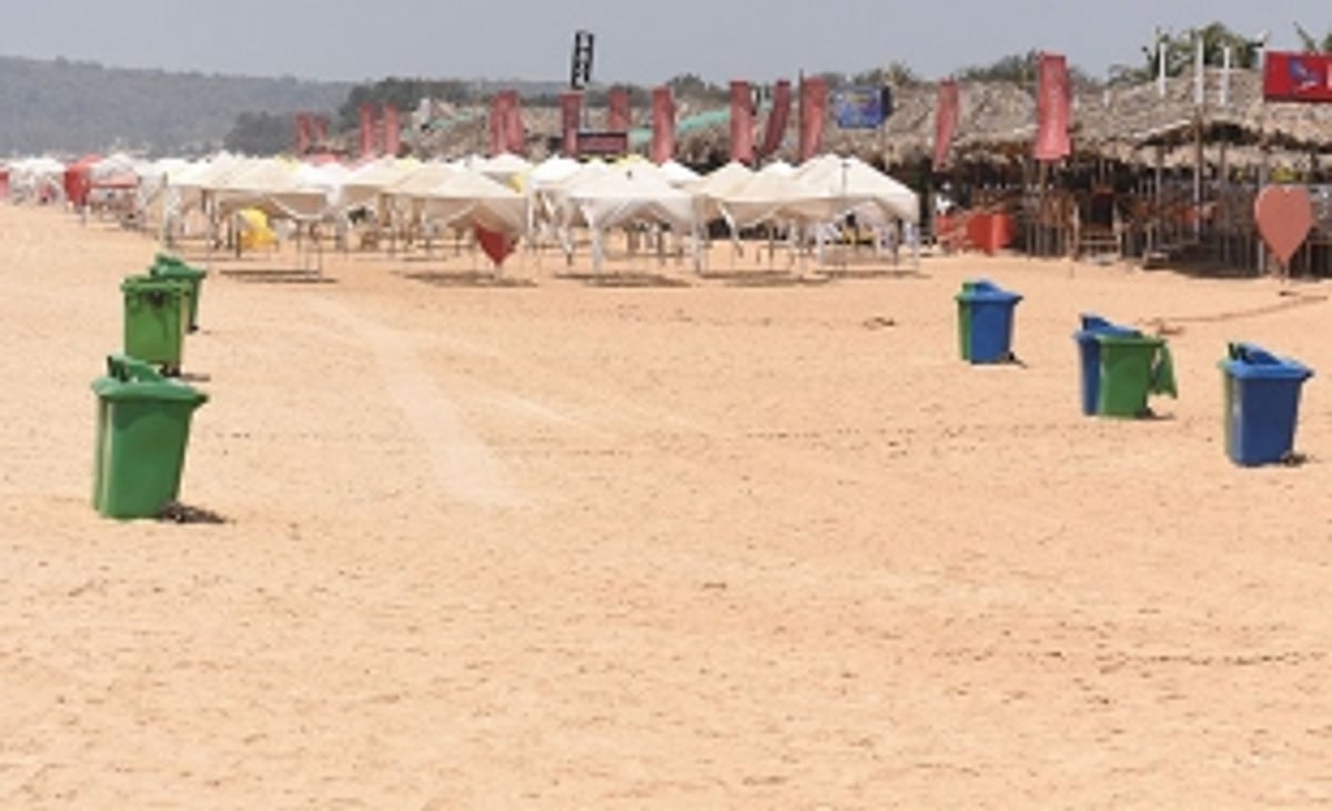 Lokayukta directs ACB investigation in purchase  of dustbins for beaches