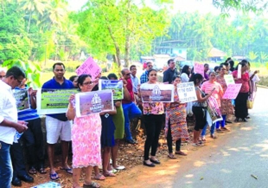 Loliem-Polem Comunidade goes against people’s wishes; gives consent to ESG for setting up Film City in the village 1 Loliem-Polem Comunidade goes against people’s wishes; gives consent to ESG for setting up Film City in the village