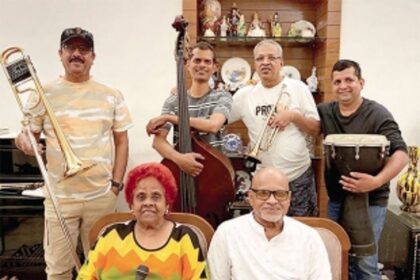 Lorna sings with Ronnie Monserrate after 25 years