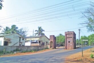 Low salaries, job insecurity rock industrial estates