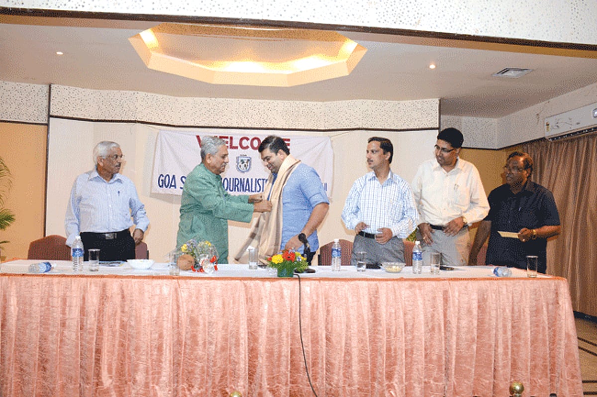 MLA Rohan Khaunte being felicitated by the Goa Senior Journalist Association on Friday.