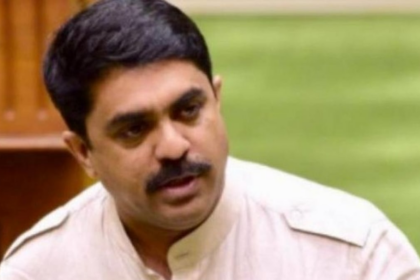 MLA Vijai Demands Suspension of Sancoale Panchayat Secretary; CM Promises Action