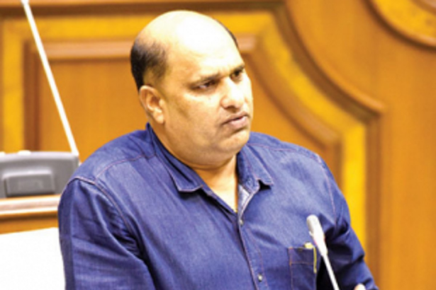 MLA, WRD, Agri Dept  inspect Dhamda bundhs